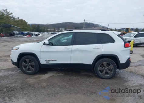 2017 Jeep Cherokee 75Th Anniversary Edition 4X4 z USA, uszkodzony, nr VIN 1C4PJMCS2HW525604